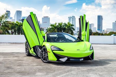McLaren 570S Spyder Driving Experience in Miami