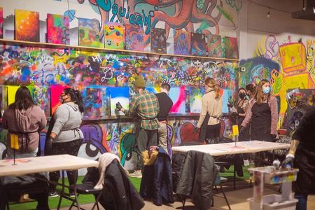 BYOB Spray Paint 'n' Sip in Chicago