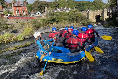White Water Rafting Experience in River Dee in Llangollen