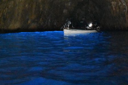 Capri Island and Blue Grotto Small Group Day Tour from Capri Port
