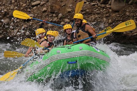 White Water Rafting Shared Experience 