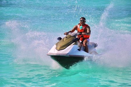 Jet Ski Rental in Cancun for 2 People