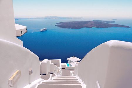 Cruise to Santorini Island from Heraklion