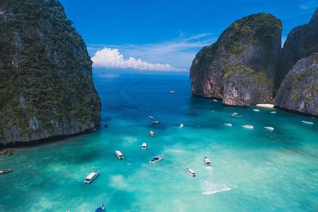 Morning Escape to Phi Phi Islands from Khao Lak : Full Day Tour