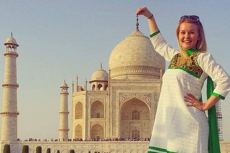 Private Same Day Taj Mahal Tour from Delhi