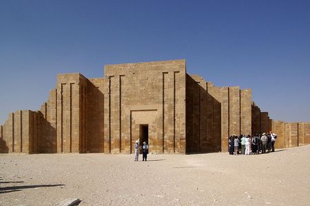 Full Day Tour to Giza Pyramids, Sakkara, Memphis and shopping 