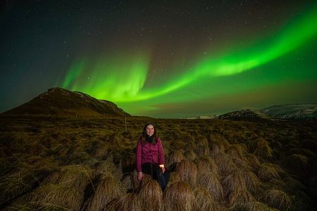 Private Northern Lights Tour with Photos, Warm Snowsuits & Snacks