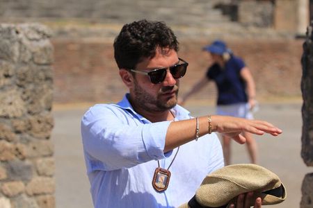 Pompeii Tour with Ticket INCLUDED and Expert Guide