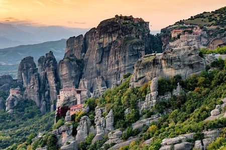 Athens: 2-Day Trip to Meteora with Guided Tours and Hotel