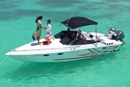 Saona island - Private tour with a luxury speed boat