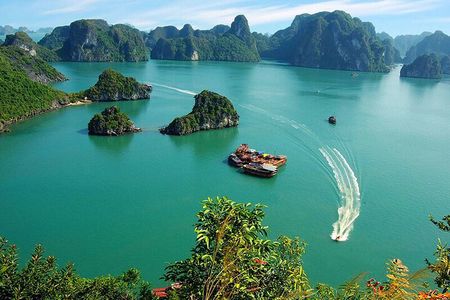 Halong Bay Cruises Top Seller included Pick up & Transfers
