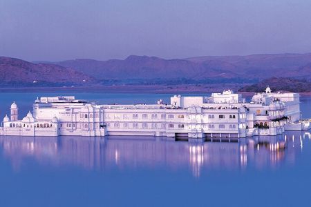  8 Days Private Luxury Tour of Taj Mahal & Palaces of India - Timeless Royalty