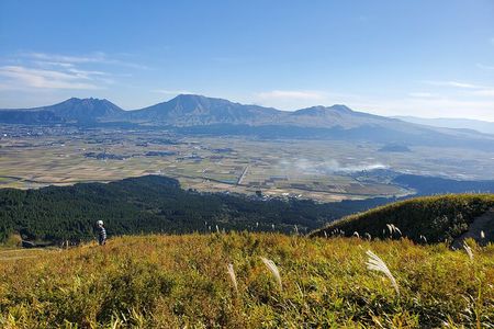 3 days in Aso to experience the nature and people's lives of the active volcano