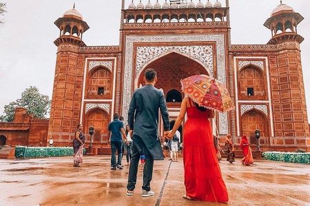 Private Train Tour: 3-Day Golden Triangle Delhi, Agra, Jaipur from Delhi