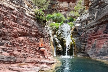 Visit the Deepest Natural Pool in Valencia - el Pozo Negro