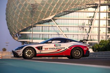 Aston Martin GT4 Passenger Ride
