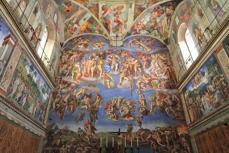 Vatican Museums & St Peter's Basilica Skip the line Private tour