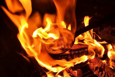 Finnish Legends & Stories Night Around the Fire in Rovaniemi 