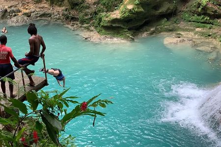 Blue Hole & Dunn's River Falls with Lunch from Negril