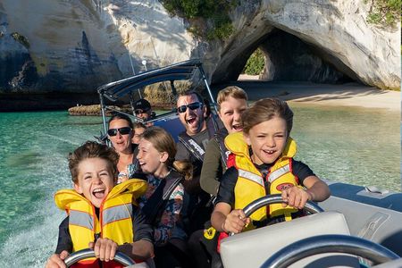 Cathedral Cove Boat Tour - Thrills