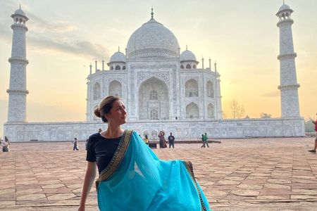 Same day Taj Mahal memorable Agra tour from Delhi