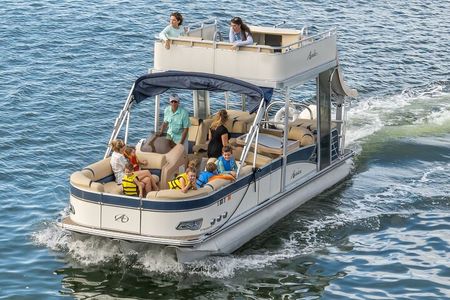 Half-Day Private Boating On Platinum Funship - Dunedin