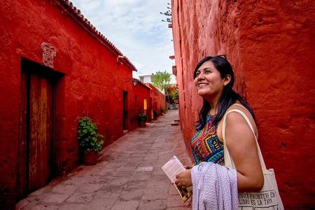 Guided tour of the city of Arequipa in private service