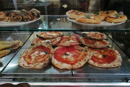 Naples Urban Culture Tour: Street Art, Wine and Culinary Tasting