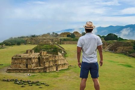 Monte Alban Tour in Oaxaca with Private Transport from Oaxaca