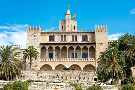 Palma tours with Cathedral and Valldemossa options