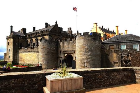 Kelpies, Loch Lomond and Stirling Castle, Private Day Tour