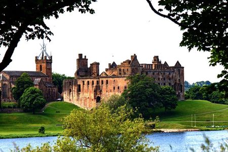 Linlithgow palace, Blackness &Stirling Castle Private Tour