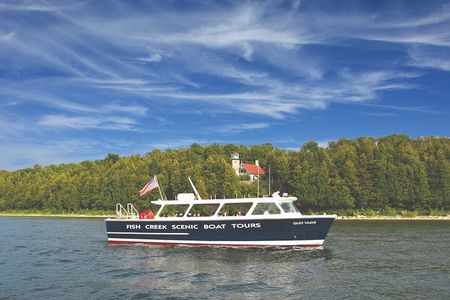 West Islands & Eagle Bluff Lighthouse Cruise