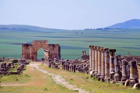 One day trip to Volubilis and meknes from Fes