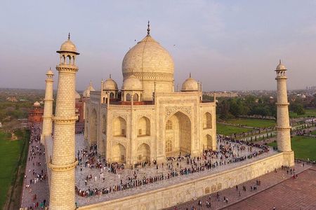 Private Luxury 4-Day Golden Triangle Tour: Delhi, Agra, Jaipur