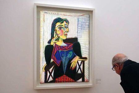 Picasso in Barcelona Max 6 People Walk El Born and Picasso Museum