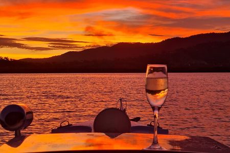Whisper Cruises Twilight Cruise - Electric Boat