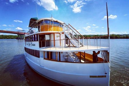 Hudson River Sightseeing Cruise from Albany