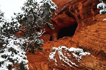 3.5 Hours Mystery Valley Group Tour