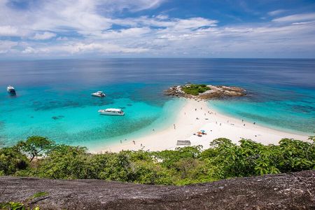 3-Island Speedboat Tour: Racha Noi, Racha Yai & Maiton