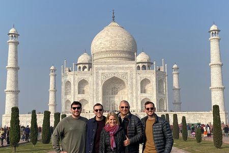 Private Agra Tour - Taj Mahal, Agra Fort & Baby Taj (Daytrip from Delhi)