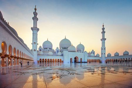 Private Half-Day Tour To Sheikh Zayed Grand Mosque & Louvre Museum in Abu Dhabi