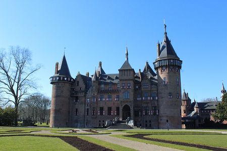 Castle De Haar Small-Group Tour from Amsterdam