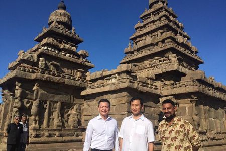 Mahabalipuram walking tour by tourism ministry approved company