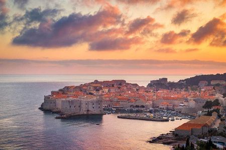 Panorama of the old town ( sunset, game of thrones locations) 