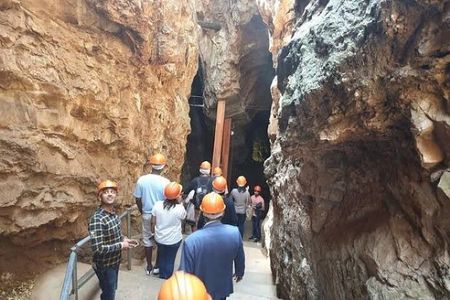 Cradle of Humankind tour with Sterkfontein Caves 