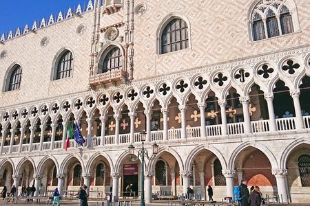Venice highlights and hidden gems Small Group walking tour