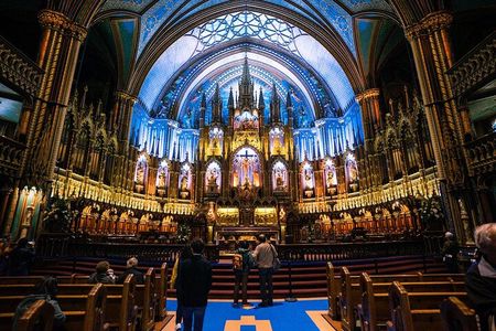 Private Tour of Montreal with River Cruise + Notre Dame