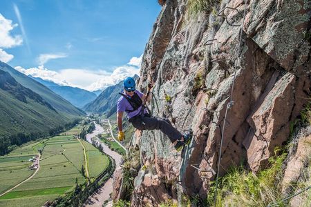 Zipline Adventure with Lunch in Transparent Capsule from Cusco -Sky lodge