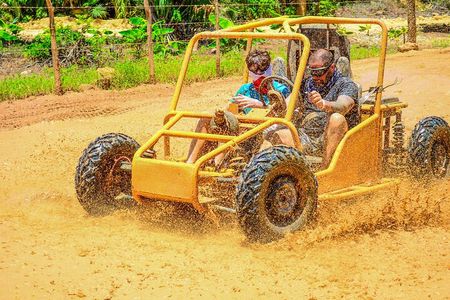 Full-day Adventure Buggy & Party Boat, snorkeling & Macao beach